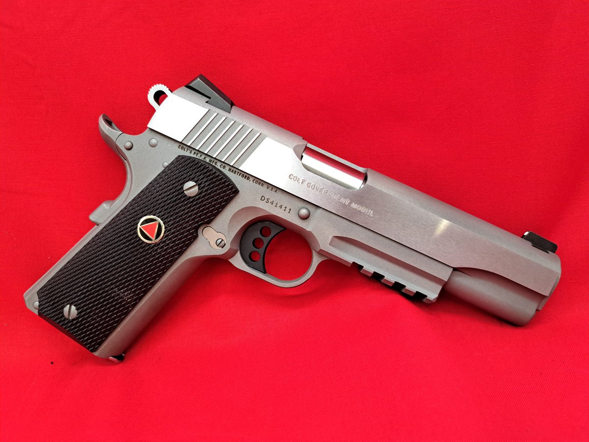 Pretty hard to find Delta Rail Gun

kgbcustom.com/currentinvento…