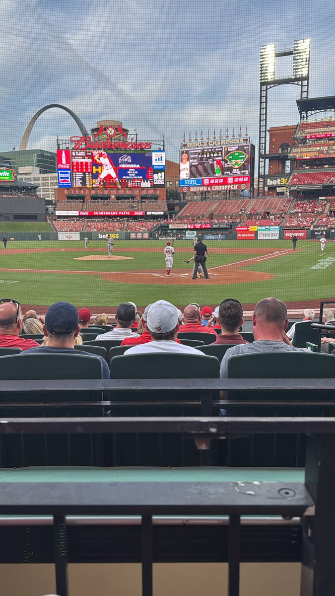 ROUZY SZNNNNNNNNN tweet media