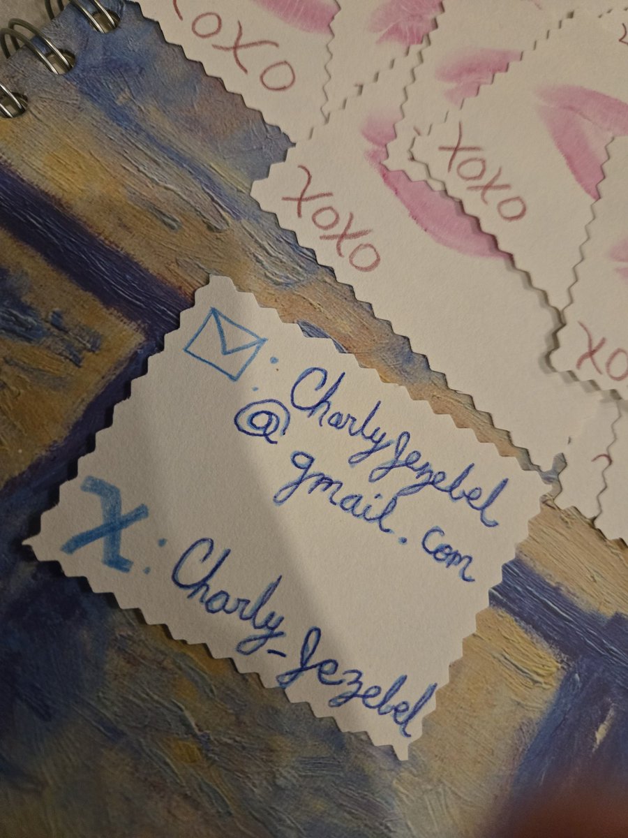 A little arts &amp; crafts in between sessions 🤭