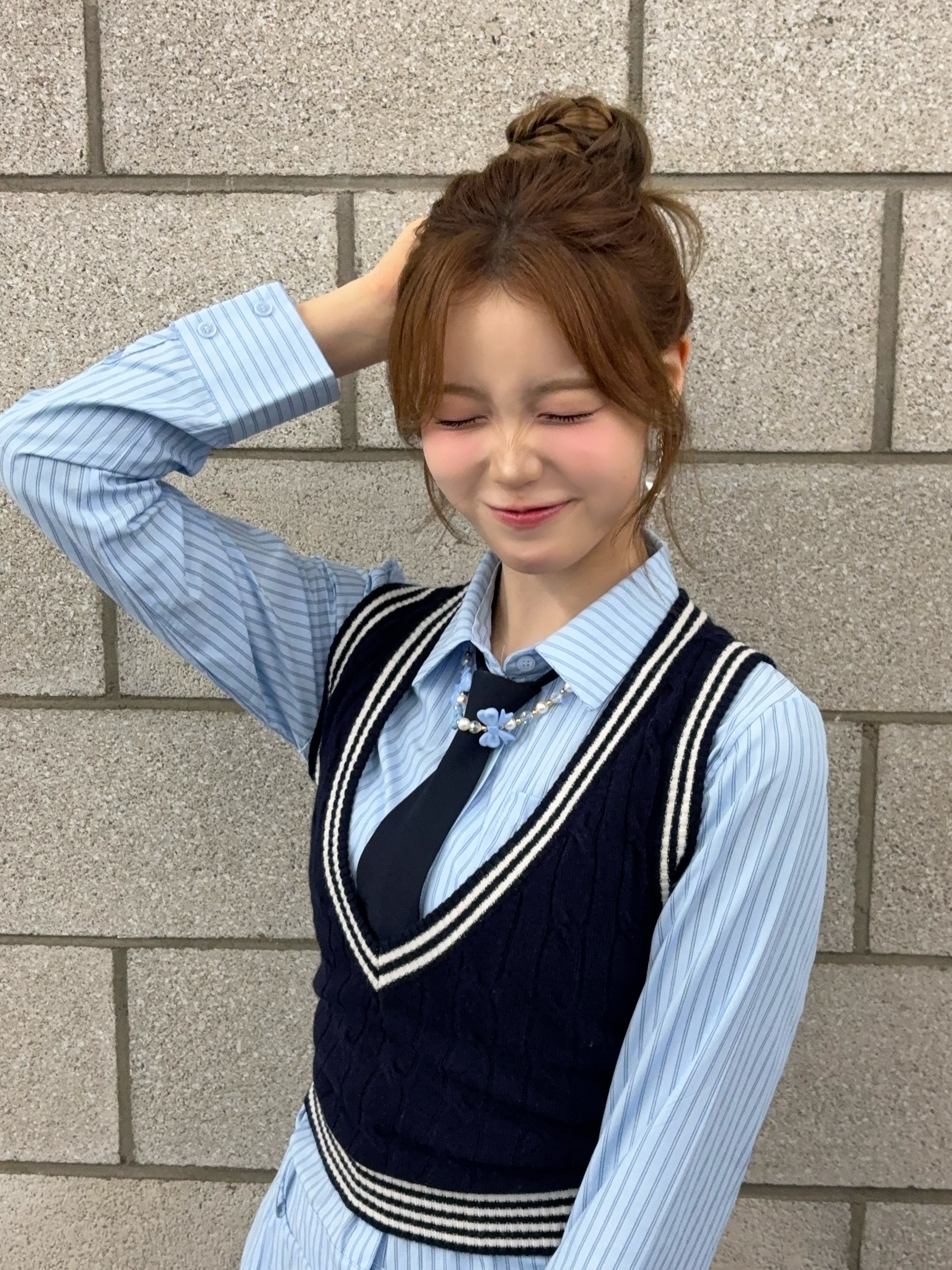 izunaページ izunaページ izna】大正解プロフィール写真が公開！いよいよ始動