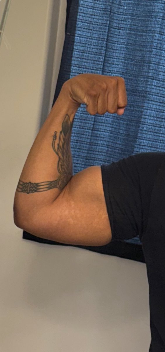 LetEm_knoZo's tweet photo. Gym done mid pull day mid pump https://t.co/nYsXpUXKhA