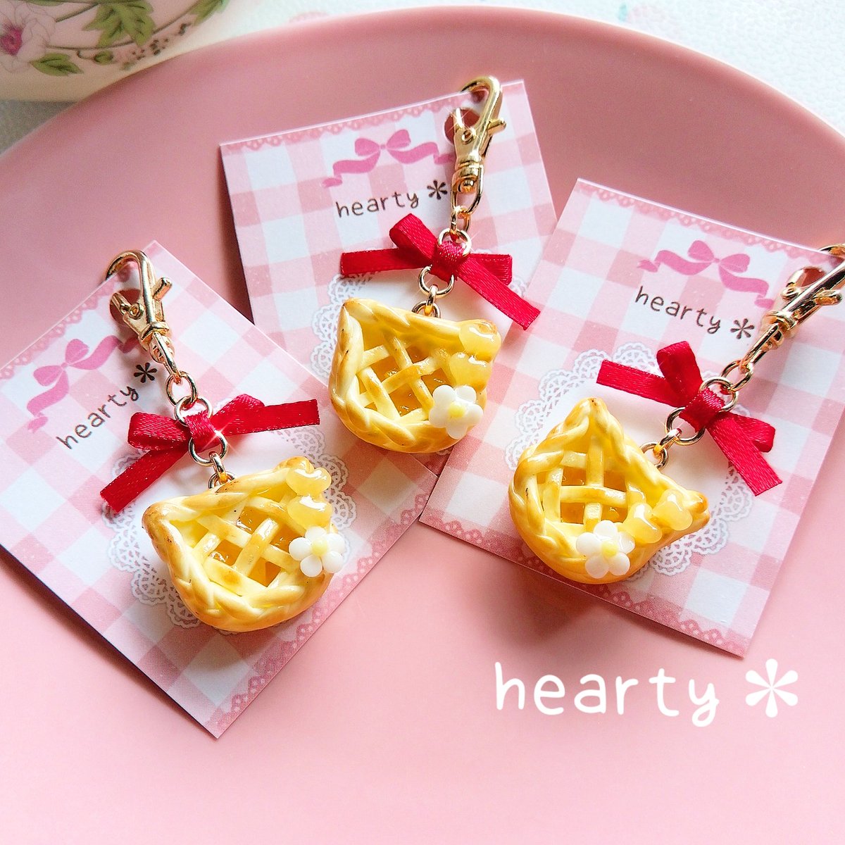 Kawaii☆Stars SHOP☕
🍞カワスタ☆ベーカリー🥖
本日8/28㈭オープンです💖(〜9/10)

🐱ちゃんアップルパイも♡
こちらで初お目見えとなります✨
ぜひお手に取ってご覧いただけましたら嬉しいです☺️💕

皆さまのご来店を心よりお待ちしております☕💕
#カワスタ