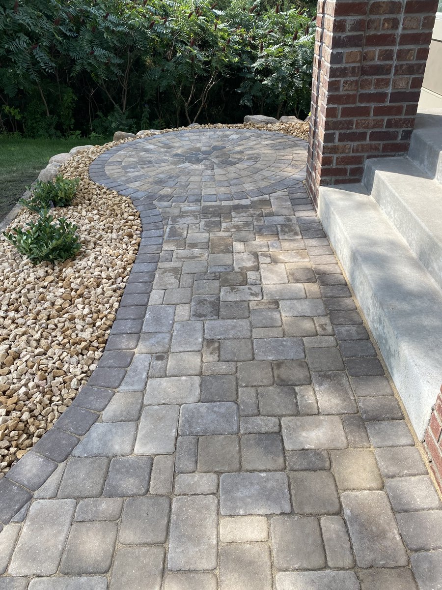 JunkerNsons's tweet image. Check out this new walk way and seating area! We're really loving how it turned out.

#Landscaping #seatingarea #walkway #patio
