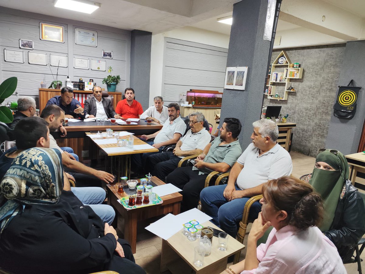 Mahalle başkanımız İsa Tuncel riyasetinde, haftalık olağan toplantımızda Karayolları  mahallesinde  dava kardeşlerimiz ile bir araya gelerek, yeni yapılacak olan “Üye” kampanyamız ile alakalı istişarelerde bulunduk. 

📍Karayolları 

<a href="/FatihAydemirGOP/">Fatih Aydemir 🇹🇷</a> 
<a href="/AK_Parti_GOP/">AK Parti Gaziosmanpaşa</a>