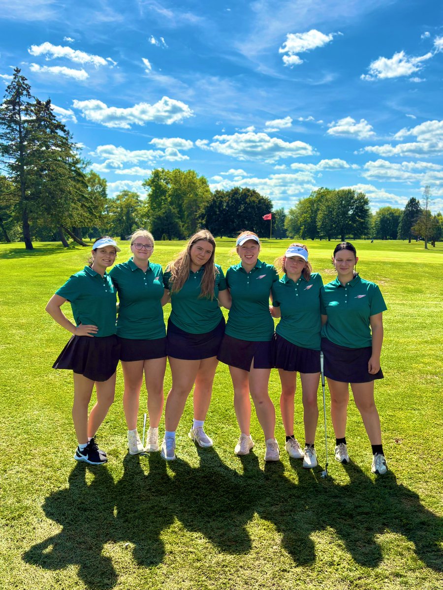 Oak Harbor LadyRocketGOLF tweet media