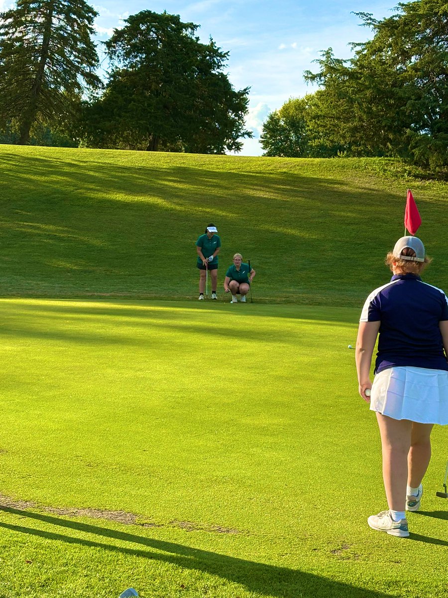 Oak Harbor LadyRocketGOLF tweet media