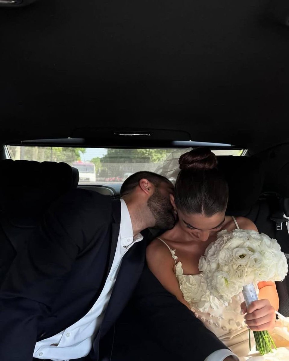 me and who (@dailycouplepost) on Twitter photo 