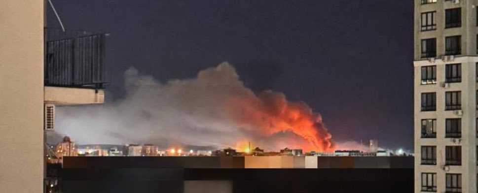 It’s frustrating that Russia always gets away with trying to murder civilians with ballistic missiles while they sleep.

📍Kyiv 🇺🇦