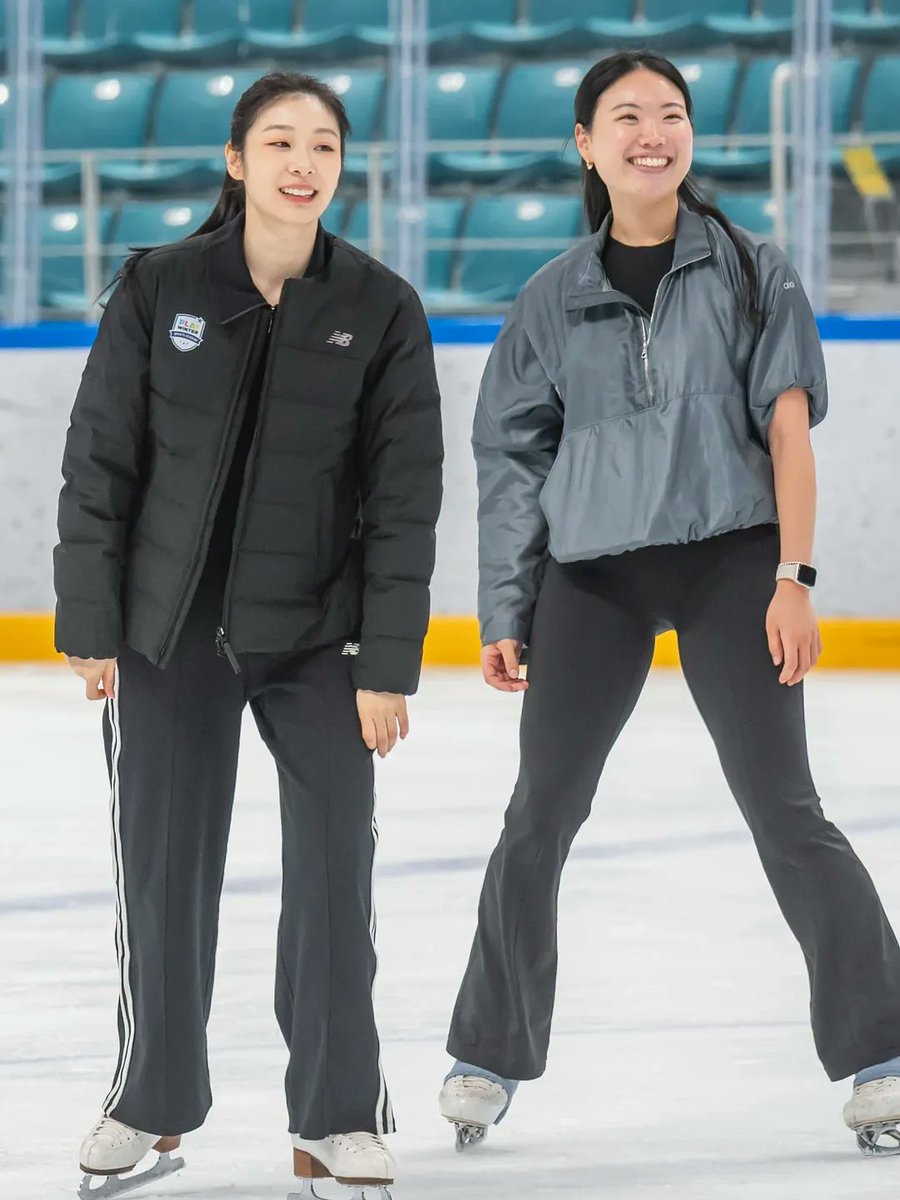 Yunalal's tweet photo. 연아 인별
"한 여름에 플레이윈터 🧊⛸️"
https://t.co/dQIy2qh5kD
#김연아 #yunakim #플레이윈터 #플레이윈터스포츠아카데미 #PLAYWINTER #평창문화재단 #김해진 https://t.co/QOWIktaHuF