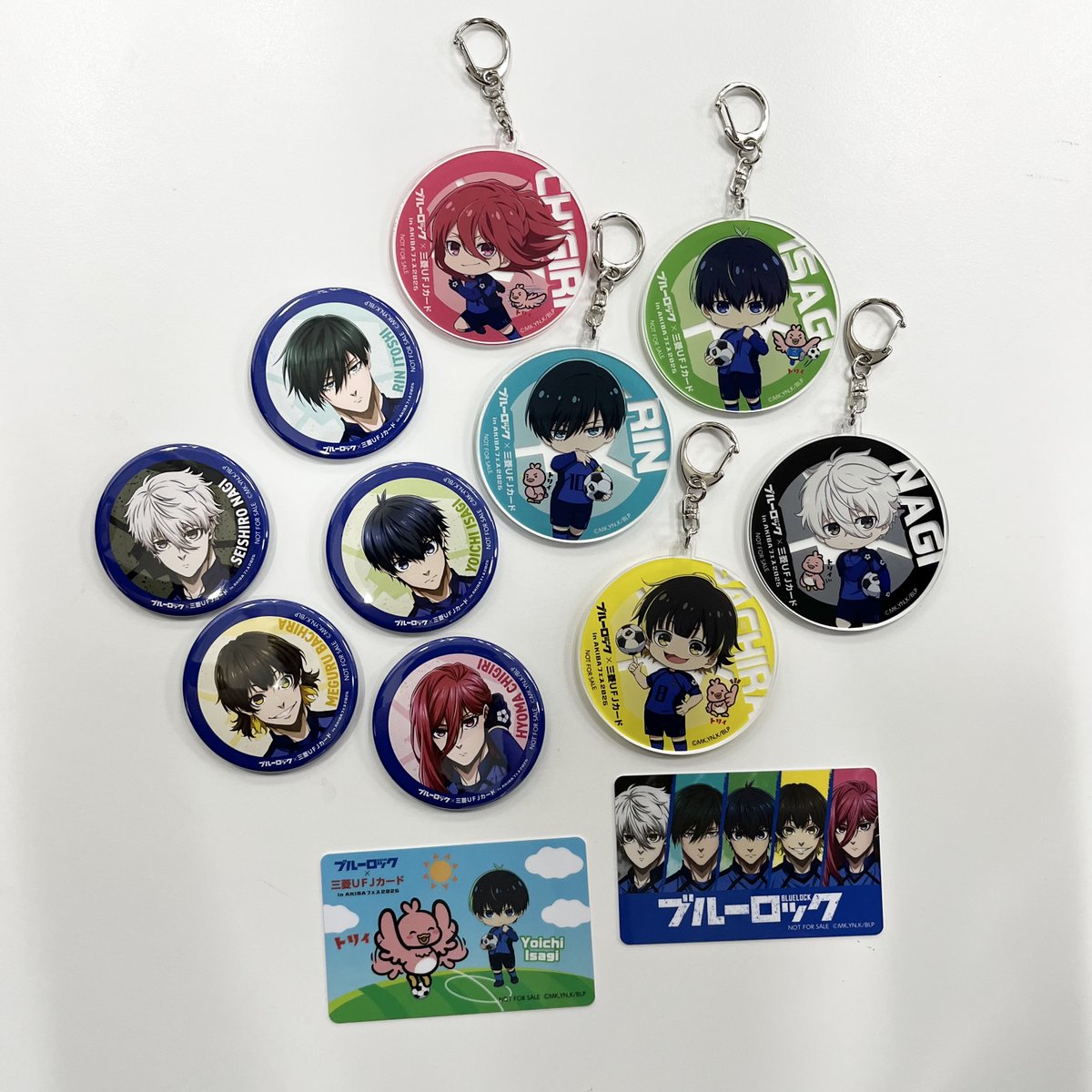 ブルーロック 秋葉原 UDX 三菱UFJ 缶バッジ アクリル キーホルダー