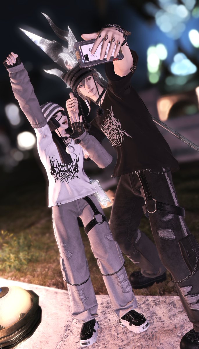 cringe brother/sister picture with <a href="/ScribsKingXIV_/">ScribsKingXIV_</a>