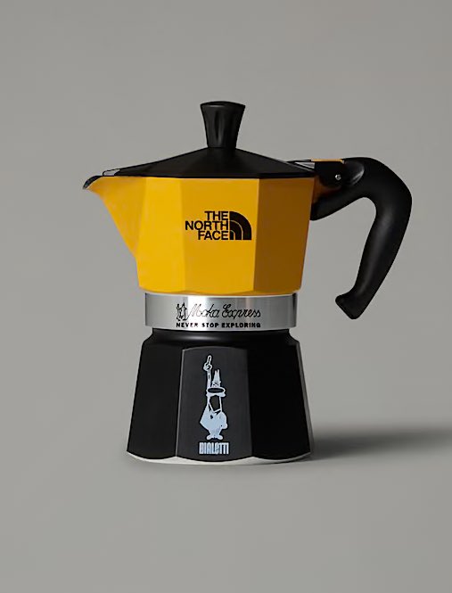 luusssso's tweet photo. The Bialetti x The North Face Moka Set is a thing of beauty https://t.co/G1stp7OLoz