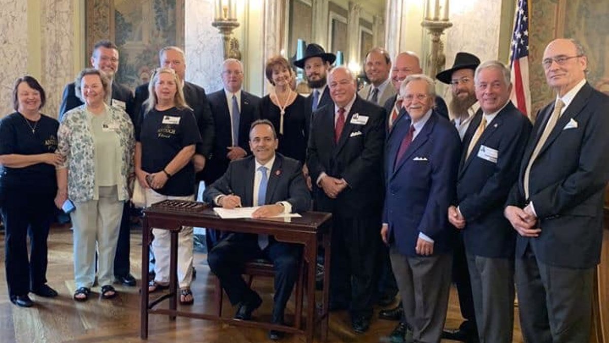 Six years ago today, Kentucky became the 26th state to establish an anti-BDS law, championed by the <a href="/KyJewishCouncil/">KY Jewish Council</a> and <a href="/CUFI/">Christians United for Israel</a>.

I am grateful to Sen. Stivers of the <a href="/KYSenateGOP/">KY Senate Majority</a> and <a href="/RepAndyBarr/">Congressman Andy Barr</a>, who joined us that day &amp; who always stand with the Jewish community &amp; with Israel!