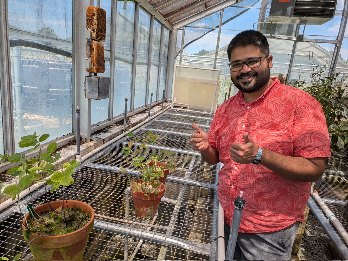 We are excited that  Dr. <a href="/deepak_plpa/">Deepak (Thee-puck) Haarith🔬🌱🎓🖊️⛏️⚖️🇮🇳</a> has joined the UF Nematology faculty as our Molecular Nematologists. He will be advancing Nematology by leaps and bounds!