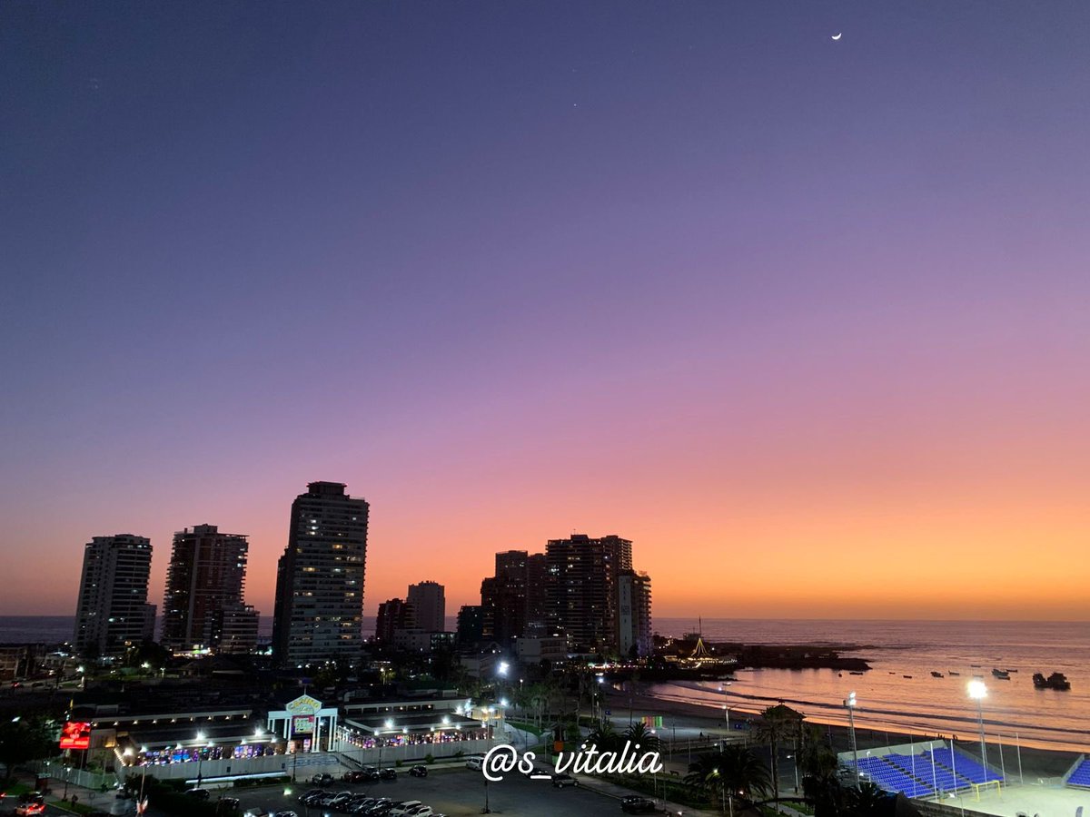 Belleza🩷
#atardecer #Iquique #27agosto #Cavancha #NorteDeChile #Tarapacá #vitaColibri