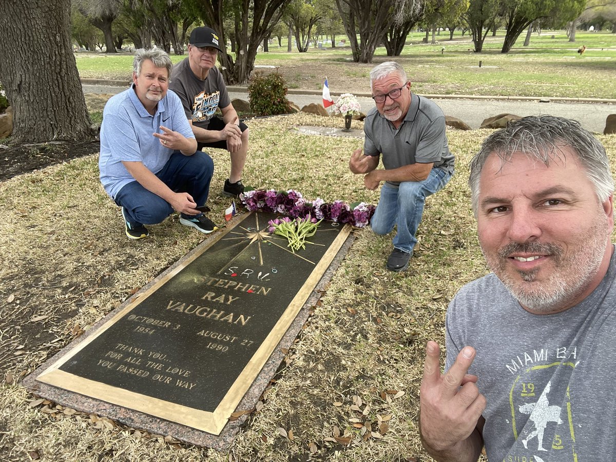 ripjetson9's tweet image. The day the music died for me 🎸 #srv