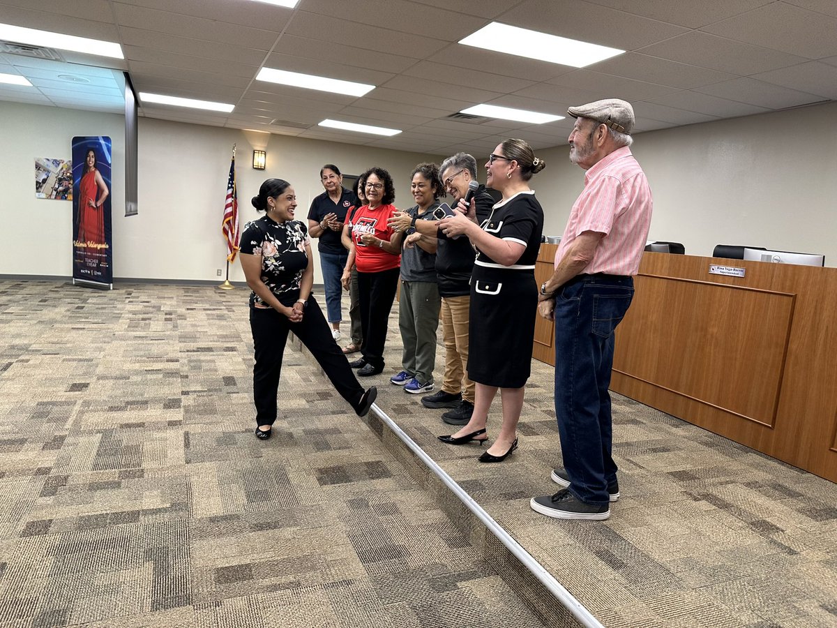 The Board proudly recognized TISD Teacher of the Year Brenda Carrillo <a href="/BCarrillo_THS/">B. Carrillo</a> for her outstanding student performance—#1 in Region Algebra I EOC—and for being named Region 19 Secondary Teacher of the Year! “Always Doing Your Best” Recognition well deserved! #TISDProud 🎓