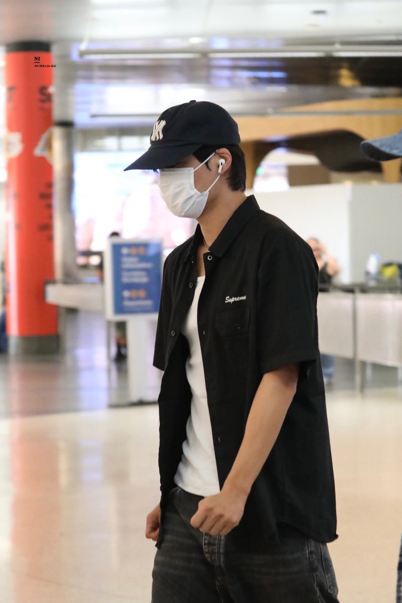 𝐍𝐎 𝐈𝐃𝐄𝐀 tweet media