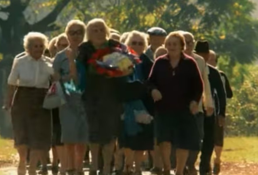 raperrito's tweet image. Cayó la banda que hechó a Milei de Lomas