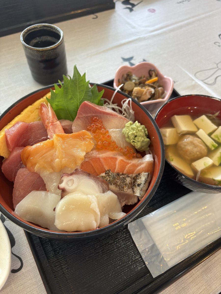 鍵開け！
特選丼どーん✨✨