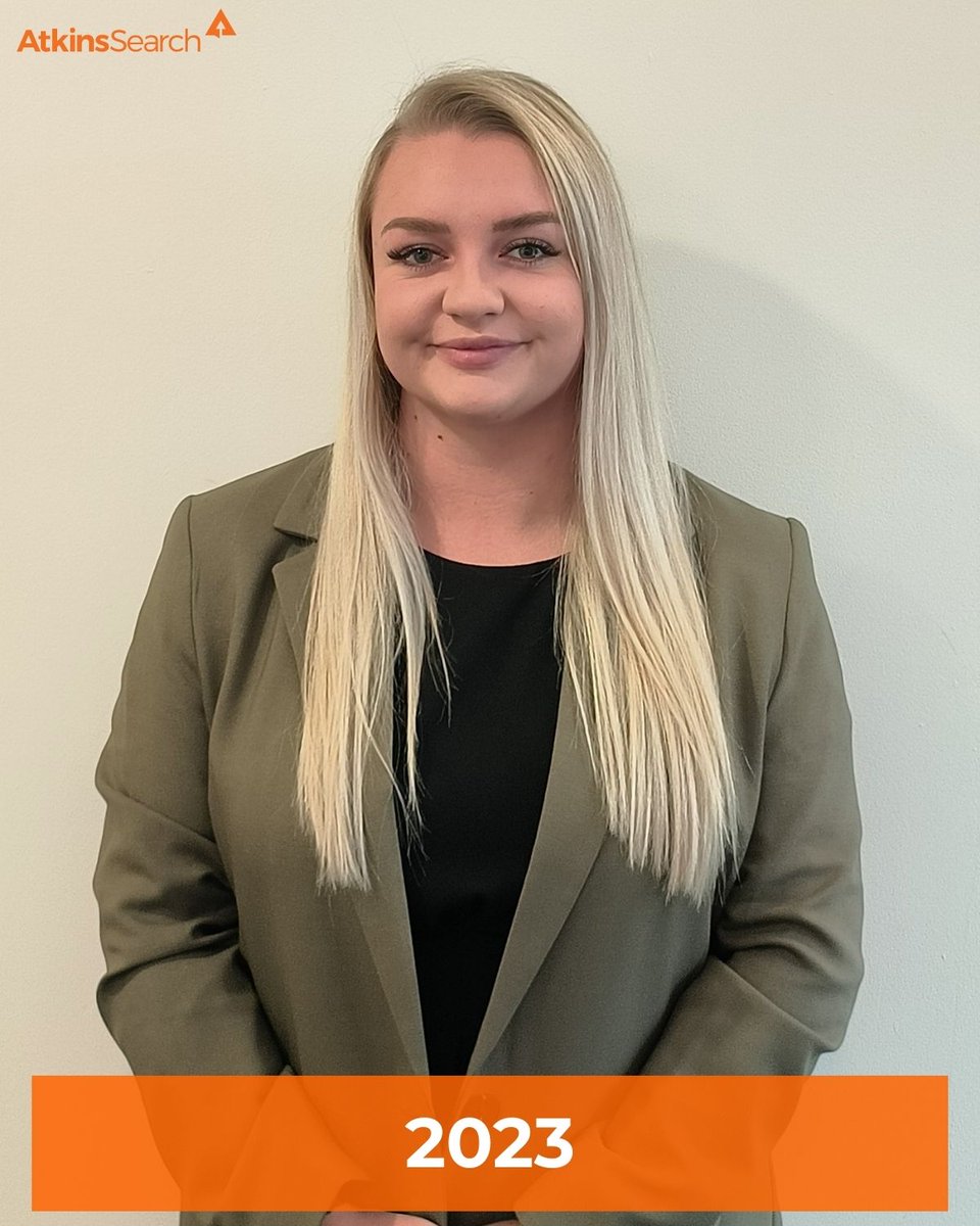 Ashleigh's 2 Year Work Anniversary! Congrats Ash🥂
#construction #jobs #careers #recruitment