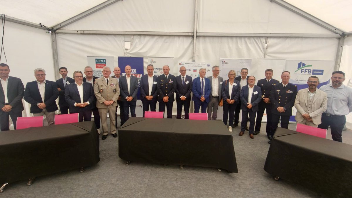 COM_ECIA's tweet image. Journée des armées à la foire de Châlons. Focus sur le lien fort avec les entreprises de Champagne-Ardenne et Grand-Est et signature de 25 conventions PROMILES. De la défense à l’entreprise, s’engager autrement ! @est_medef @uimmca @armeeszne @CEMA_FR