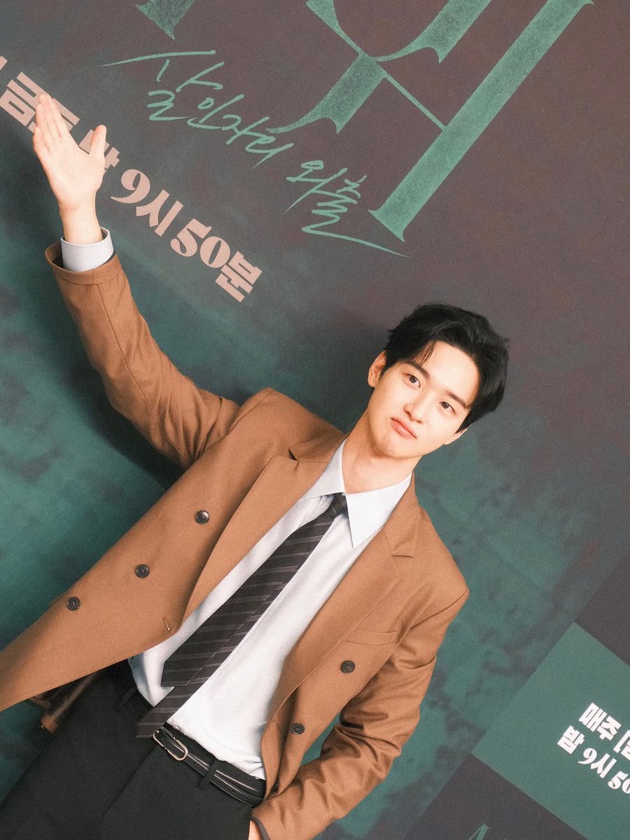 DY_Gamecompany's tweet photo. Repost from @dongyoon_0712

SBS 사마귀: 살인자의 외출🩸
드디어 내일밤 9시 50분 첫방송‼ https://t.co/5mWly4qp2W