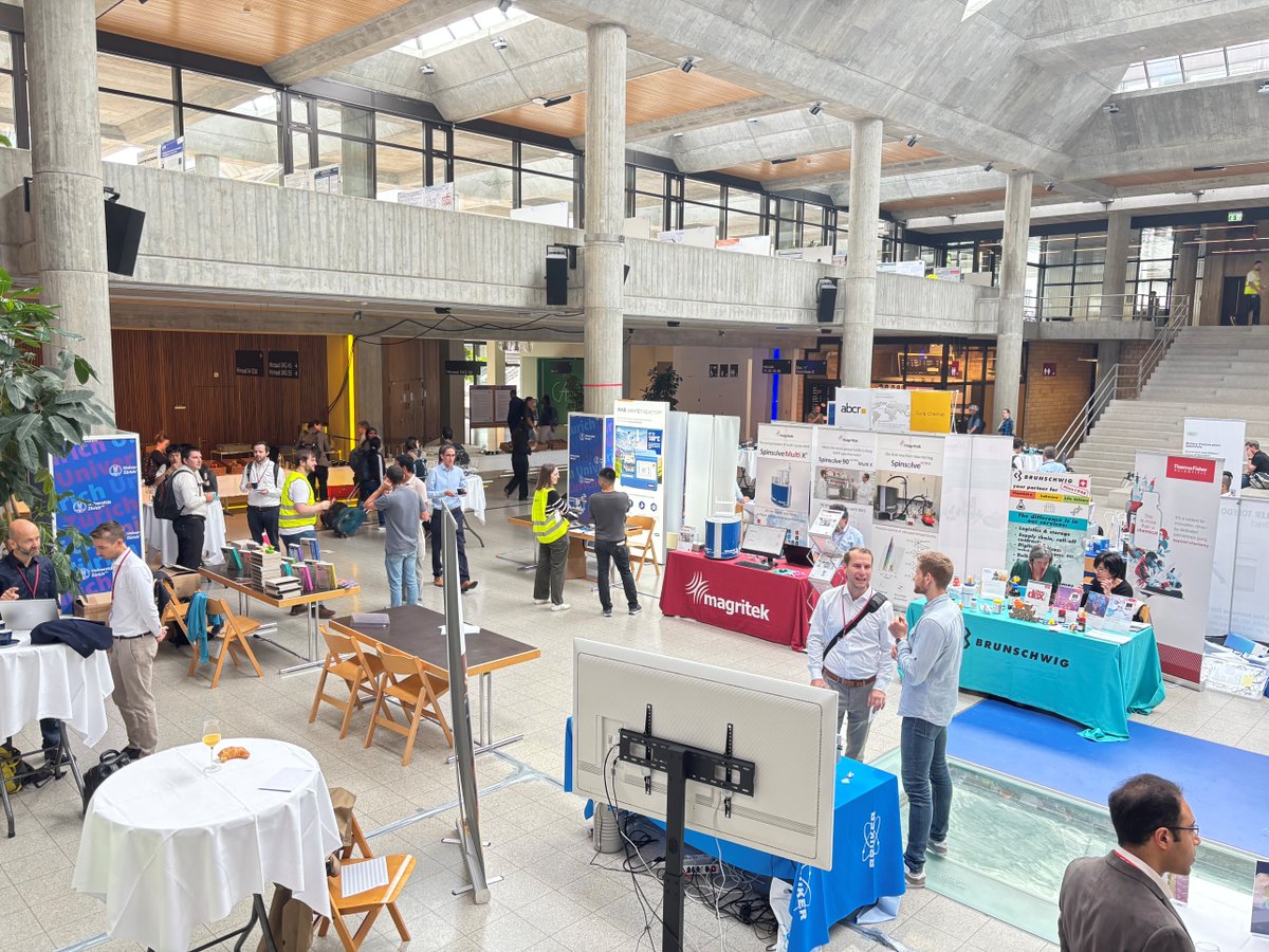 Molecules_MDPI's tweet photo. ⭐ We are here today for the @SwissChemistry (SCS) Fall Meeting at the Univ. of Zurich!
🤝 Come by our booth to meet our journal team and talk about publishing in @Molecules_MDPI and our sister journals!
💚 #SCSFallMeeting #JoinUs #ConferenceExhibition #ChemistryJournals https://t.co/FiMicPYfku