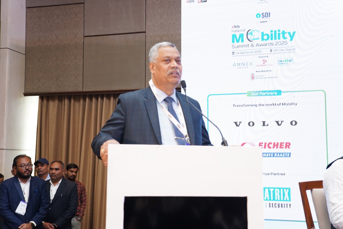 egovonline's tweet image. Shri Ch. D. Tirumala Rao, IPS (R), VC &amp;amp; MD, Andhra Pradesh State Transport Corporation, DGP, AP &amp;amp; Vice President, ASRTU delivered his Keynote Address at the Elets National Mobility Summit &amp;amp; Awards.

#EletsUrbanMobility #GreenMobility #EVInfrastructure #ChargeZone #ElectricFuture