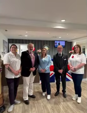 With funds raised, the village will look to further enhance its dementia-friendly garden by developing the sensory garden for the benefit of all customers - watch this space! 🌸

👉 More info: newcastle-staffs.gov.uk/councillors-co…

#Staffordshire #NonProfit #Wellbeing