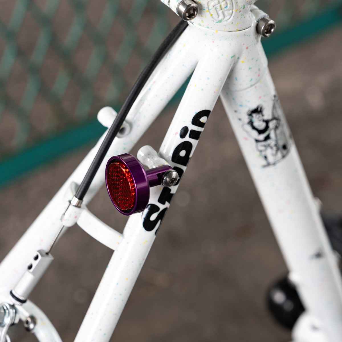 こまです。 110050725PI2105001?$VS_1500$