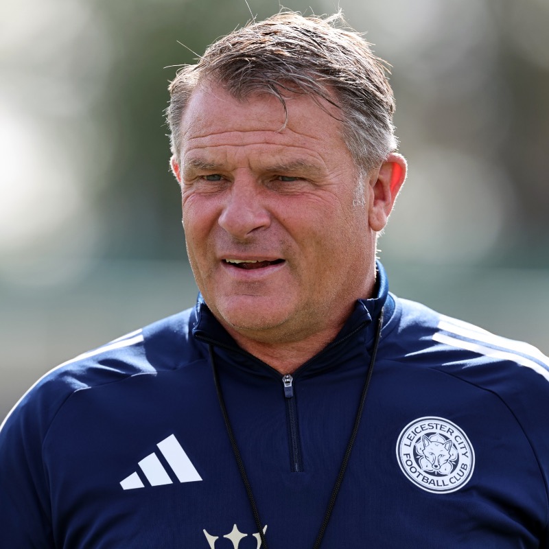 LCFC_Women's tweet photo. We are pleased to confirm that Rick Passmoor has joined our coaching staff to lead the team’s preparations for the new WSL season 🔵