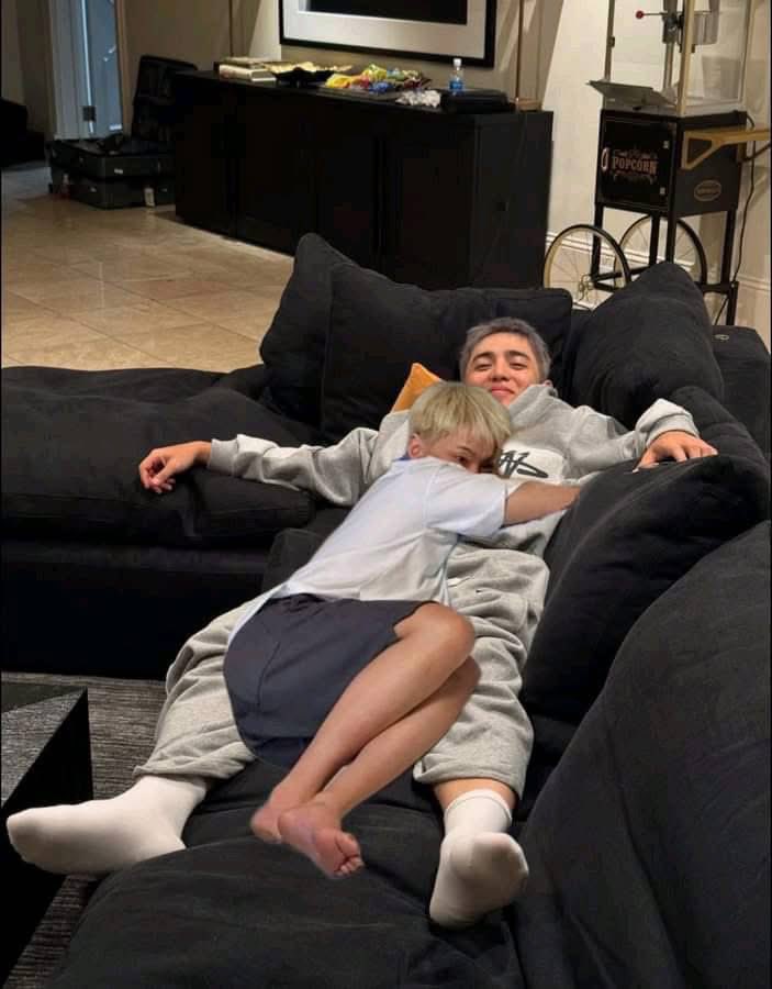 This is sooooo cuuute 🥹💖
Just saw this on blueapp.