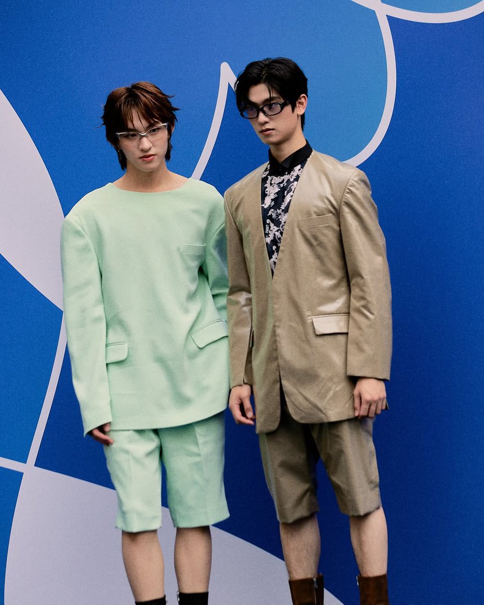 marsmymine's tweet image. คนไทยใน Seoul fashion week อะ โทมัสก้องโคตรเก่งเลย เพชรเม็ดงามสู่ตลาดแฟชั่นวีคอะ เฉิดฉาย เจริดจรัส เปล่งประกายด้วยตัวของตัวเอง เก่งกันมาก ภูมิใจในตัวทั้งคู่มากจริง ๆ ⭐️⭐️⭐️⭐️⭐️

THOMASKONG IN SEOUL FSW 
#TMKxGREEDILOUS
#โทมัสก้อง #thomaskong