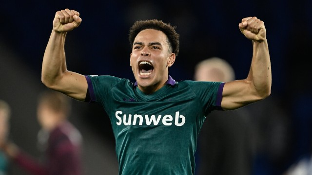 ⏹️🇧🇪 Galatasaray'ın hedefindeki 10 numara Anderlecht'den 20 yaşındaki Mario Stroeykens (Voetbalprimeur)

Oyuncu geçen sezob 23 lig maçında 3 gol 5 asist ile oynarken sözleşmesi 30 Haziran 2026 2da bitiyor

📝Sizce bu oyuncu Galatasaray'a fayda sağlar mı?