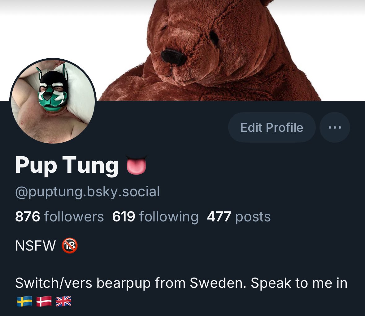 Pup Tung 👅 tweet media