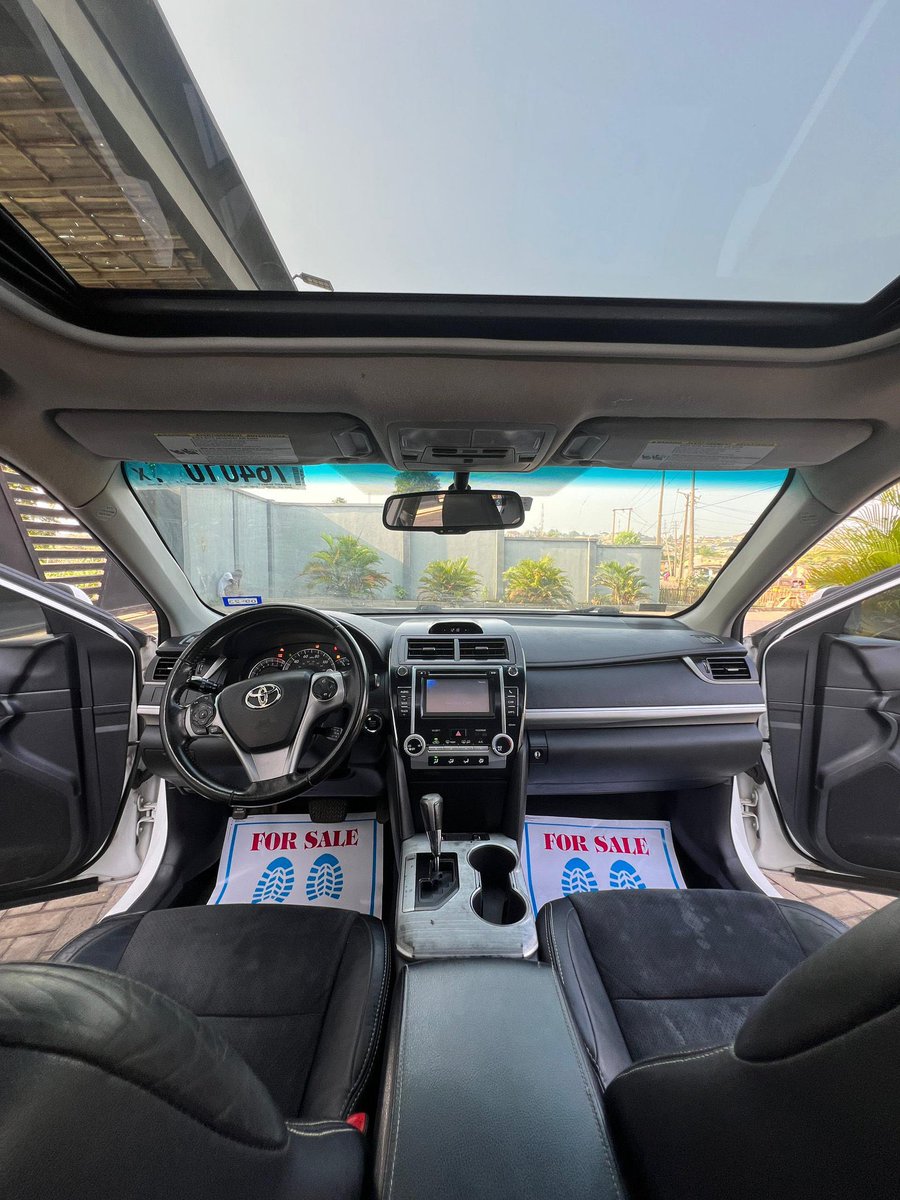 phantom__autos's tweet photo. 🔹Toyota Camry Sport
— Foreign Used 🇺🇸🔥
▪️ White on Black Interior
▪️ Heated & Ventilated Leather Seats
▪️ Blind Spot Monitor | Traction Control
▪️ Keyless Entry | Sun Roof
▪️ Duty Paid ✅ | Fully Cleared
💰 ₦14.5 Million
#PhantomAutos #ToyotaCamry #ToyotaSport #Viral #Trending https://t.co/h6UMA96Q2s