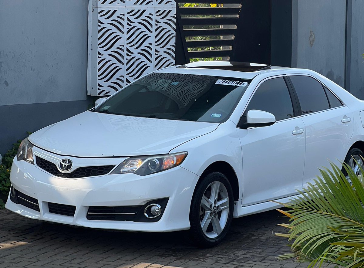 phantom__autos's tweet photo. 🔹Toyota Camry Sport
— Foreign Used 🇺🇸🔥
▪️ White on Black Interior
▪️ Heated & Ventilated Leather Seats
▪️ Blind Spot Monitor | Traction Control
▪️ Keyless Entry | Sun Roof
▪️ Duty Paid ✅ | Fully Cleared
💰 ₦14.5 Million
#PhantomAutos #ToyotaCamry #ToyotaSport #Viral #Trending https://t.co/h6UMA96Q2s