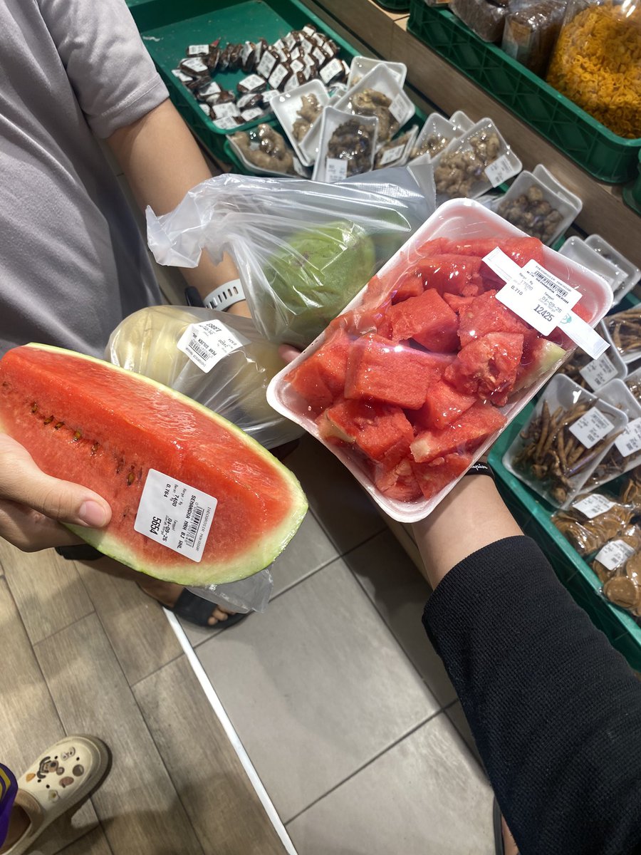 Ray fhrezy. tweet media