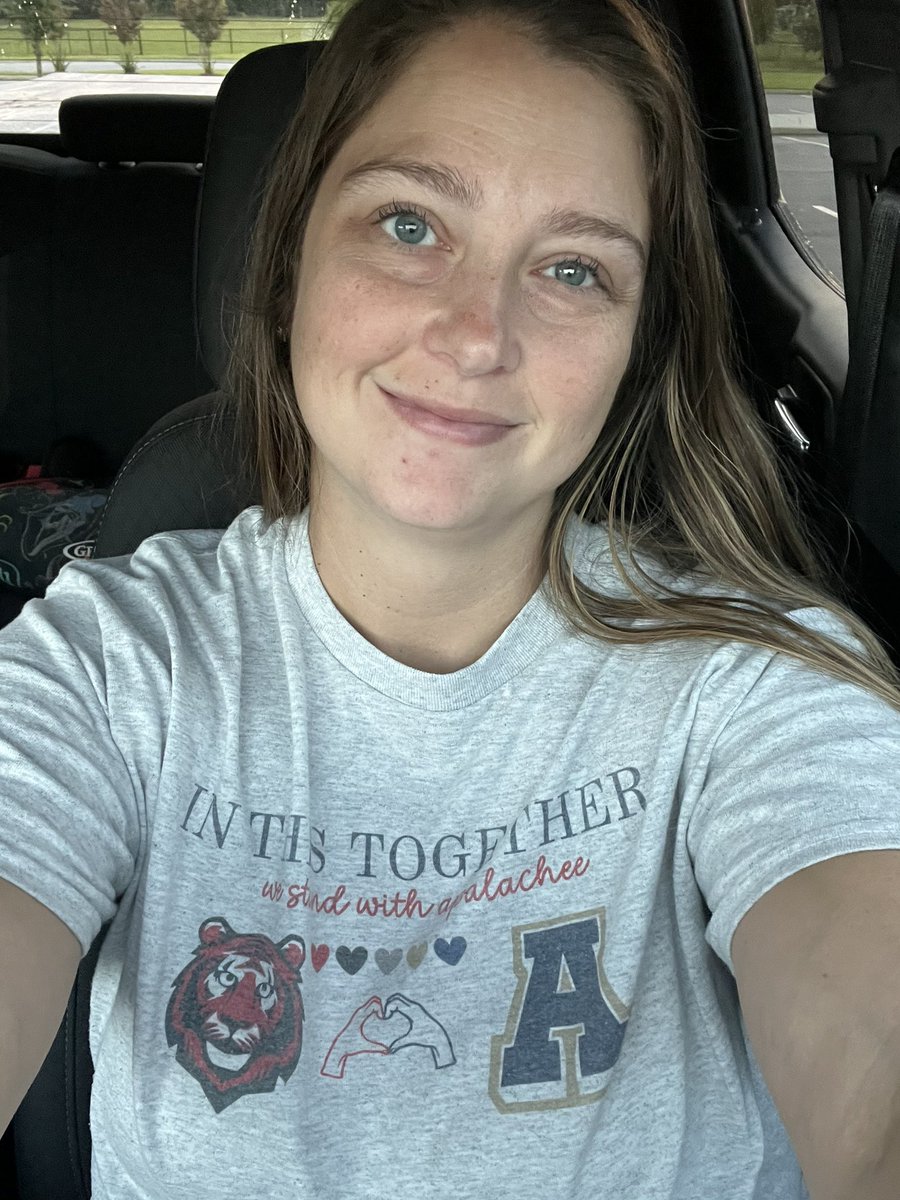 briscoe_mrs's tweet image. Love HAS prevailed!  Praying today for the families, the school, and the community.  A day that will never be forgotten.  💙💛#BetterTogether #TeachersOfTwitter #Teachersof𝕏 #teacher