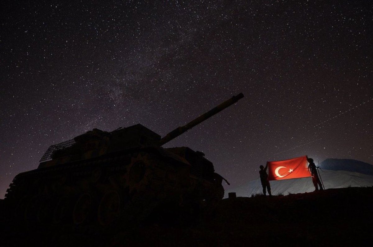 "Biz Türk'üz Müslüman değiliz. Biz Budist değiliz. Biz Hıristiyan değiliz. Biz Gök Tengri' ye inanıyoruz."