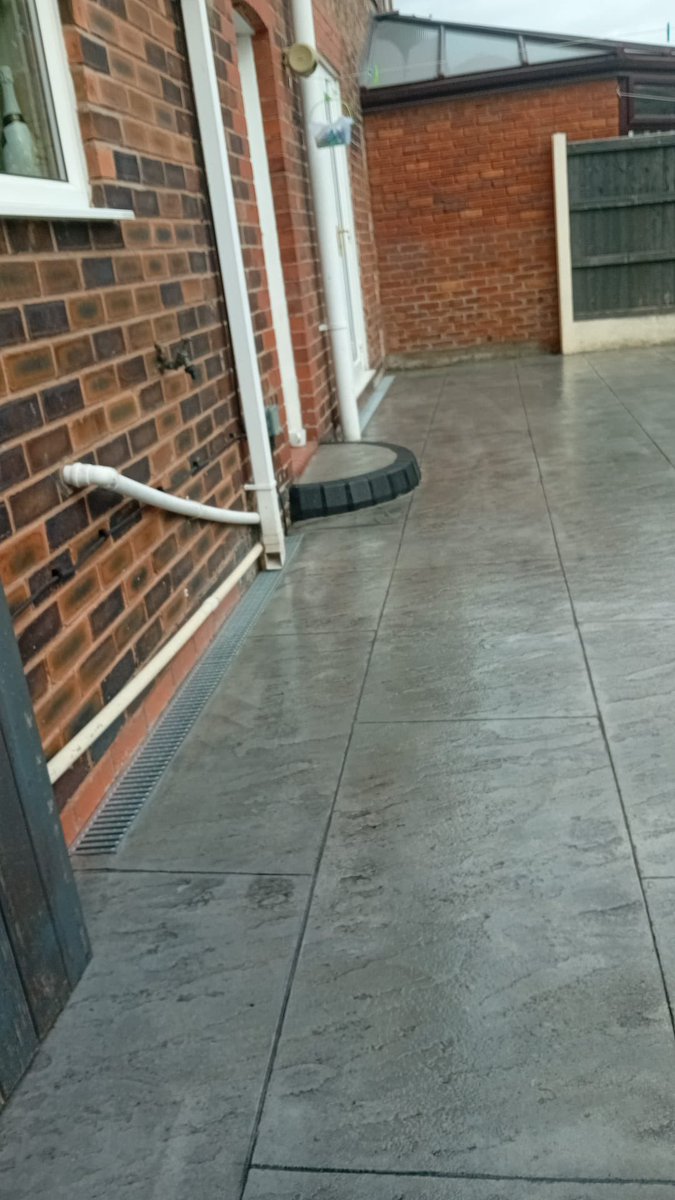 Porcelain concrete in dove grey