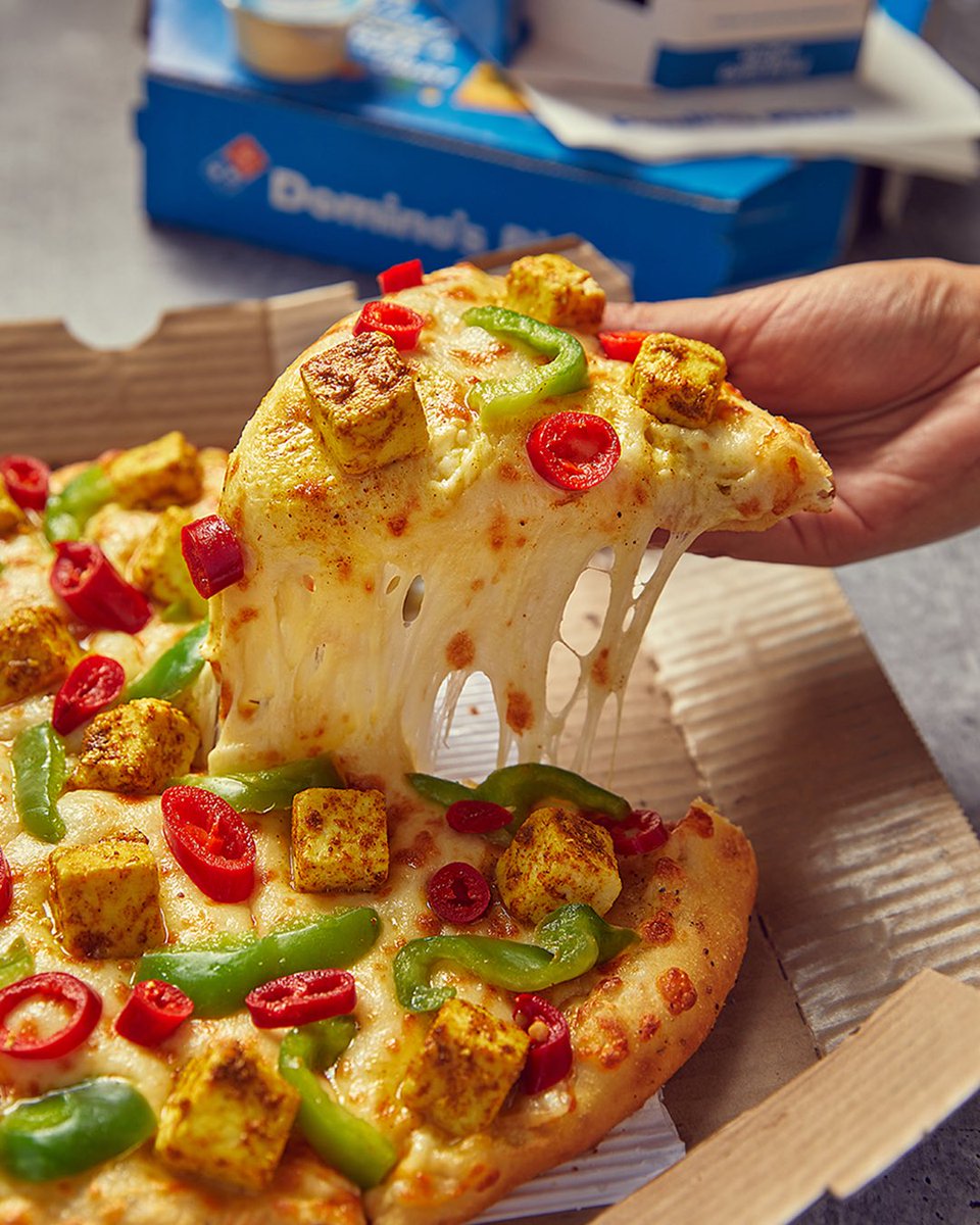 dominos_india's tweet image. How to pull a 10/10 baddie in 30 mins 

#DominosIndia #Pizzalover #Pizzaparty