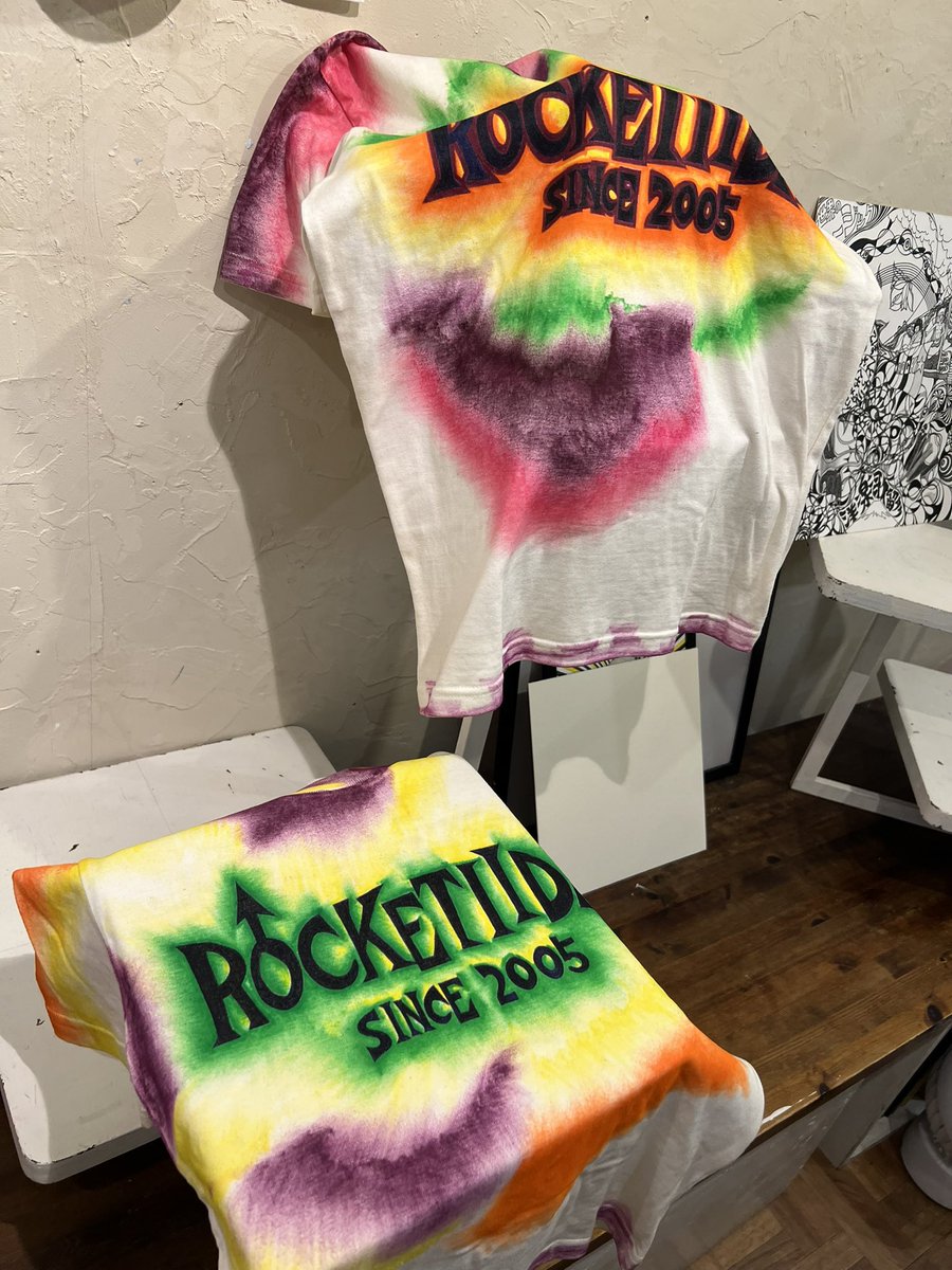 nowaymagazine's tweet image. ロケッティーダにフライヤーもらいにきましたよ。
#ロケッティーダ
#高田馬場 駅徒歩3分
#MadeInChaos
------
9/11-21(15-17休)
MADE IN CHAOS
14:00-21:00(要1Dオーダー)
#シルクスクリーン ワークショップあり
NO WAY MAGAZINEからは雑誌とステッカーとTシャツの予定です。
#nowaymagazine