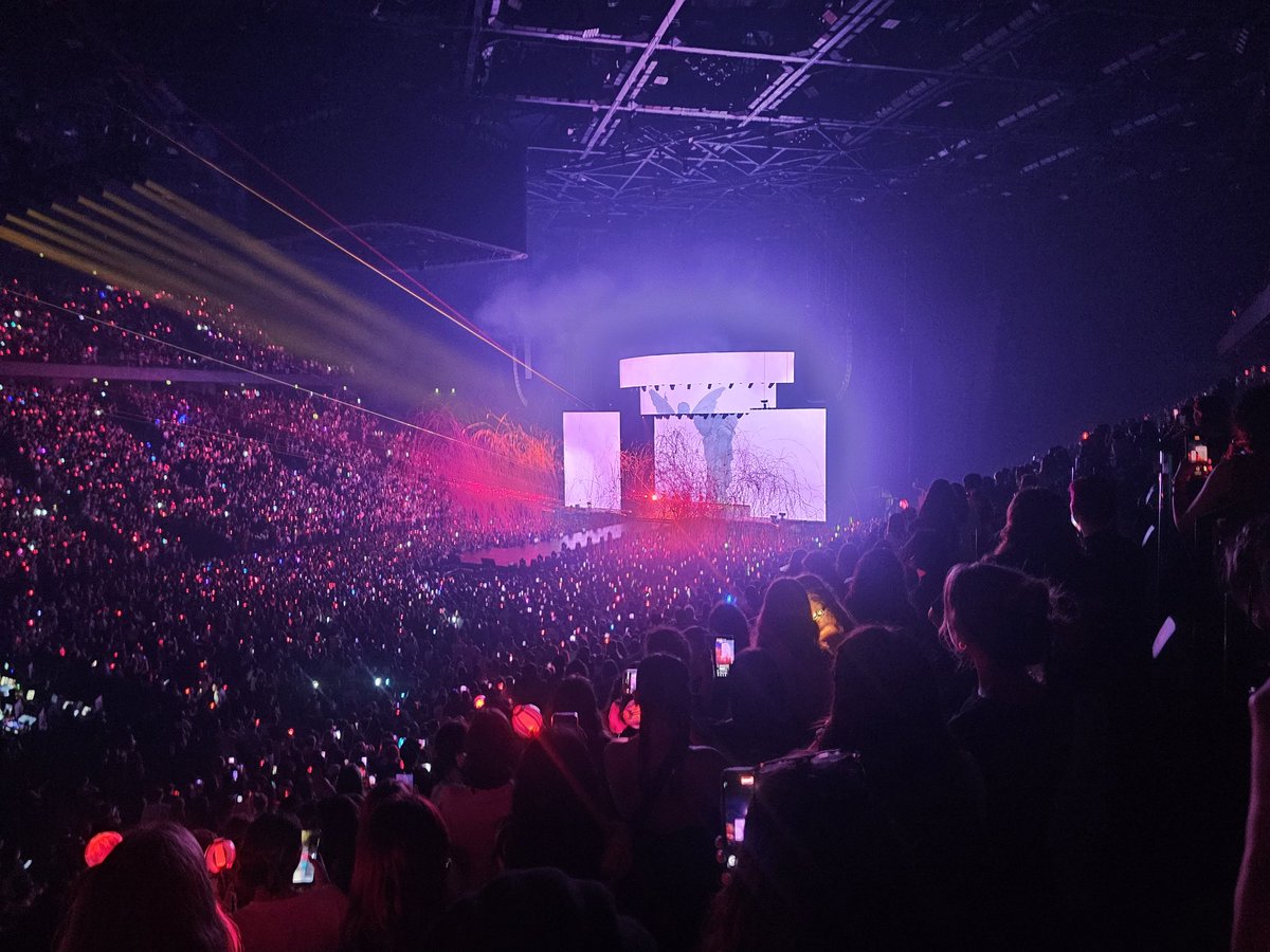 Sei_Hwaa's tweet image. Engenes vous étiez incroyables 
#WALKTHELINE_IN_PARIS