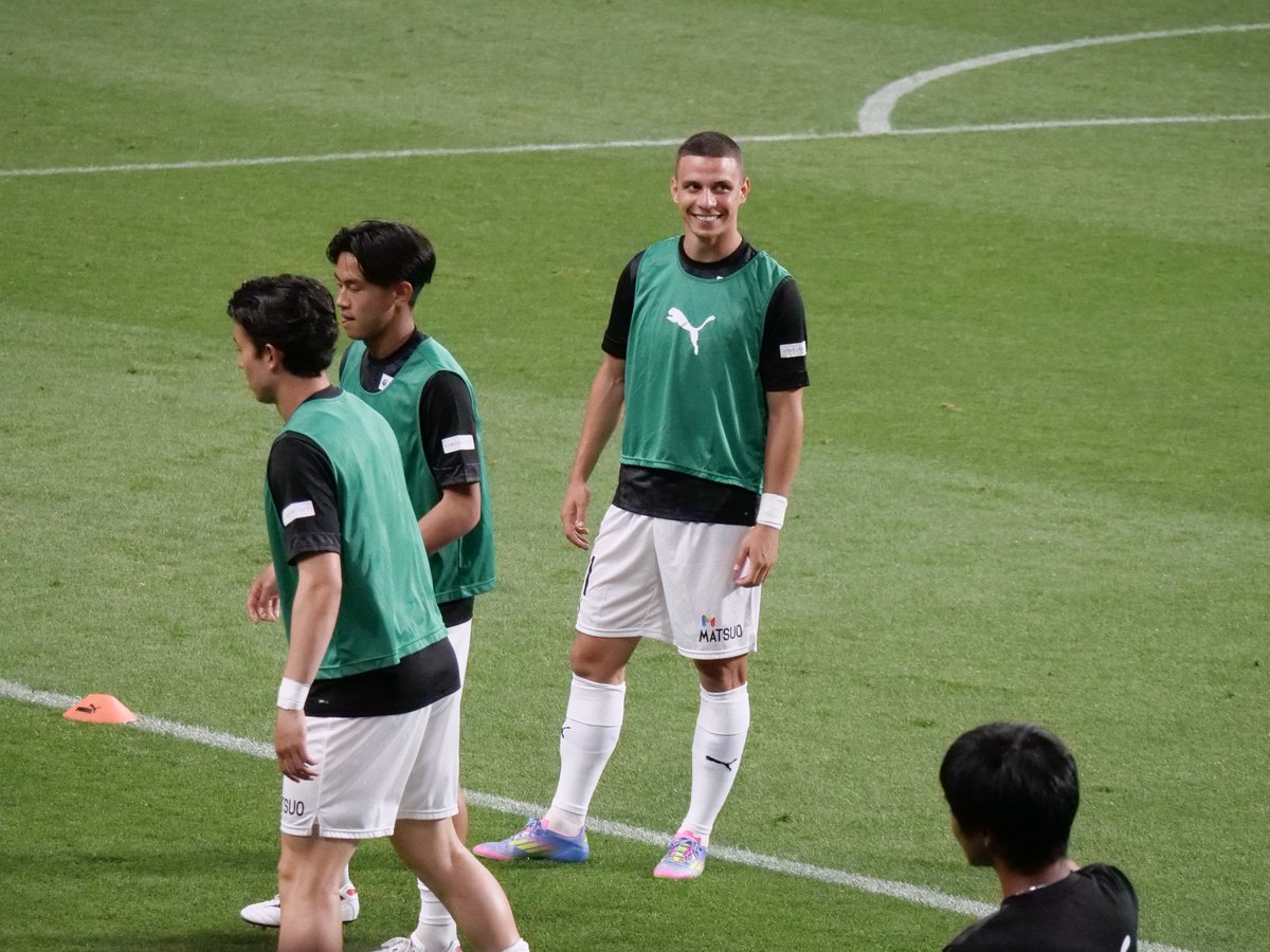 hono_330_fro's tweet image. 笑顔可愛い☺️

#frontale  #ラザルロマニッチ