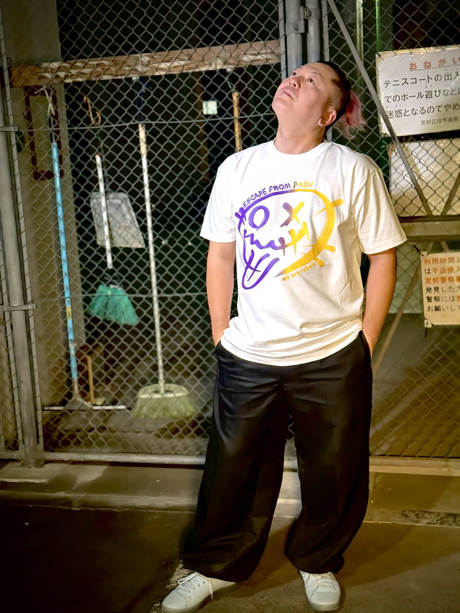 【funny face】
白も爽やかな感じで良いですね🤨✨

funny faceにつきましては後日他にも着用画像が別の方で上がる予定です🙏