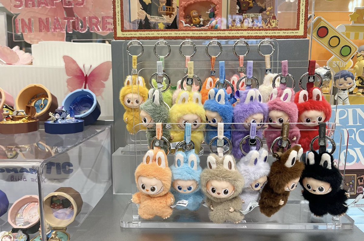 世界的な人気「#ラブブ」が難波に出現！？ 日本最大級の #ポップマート