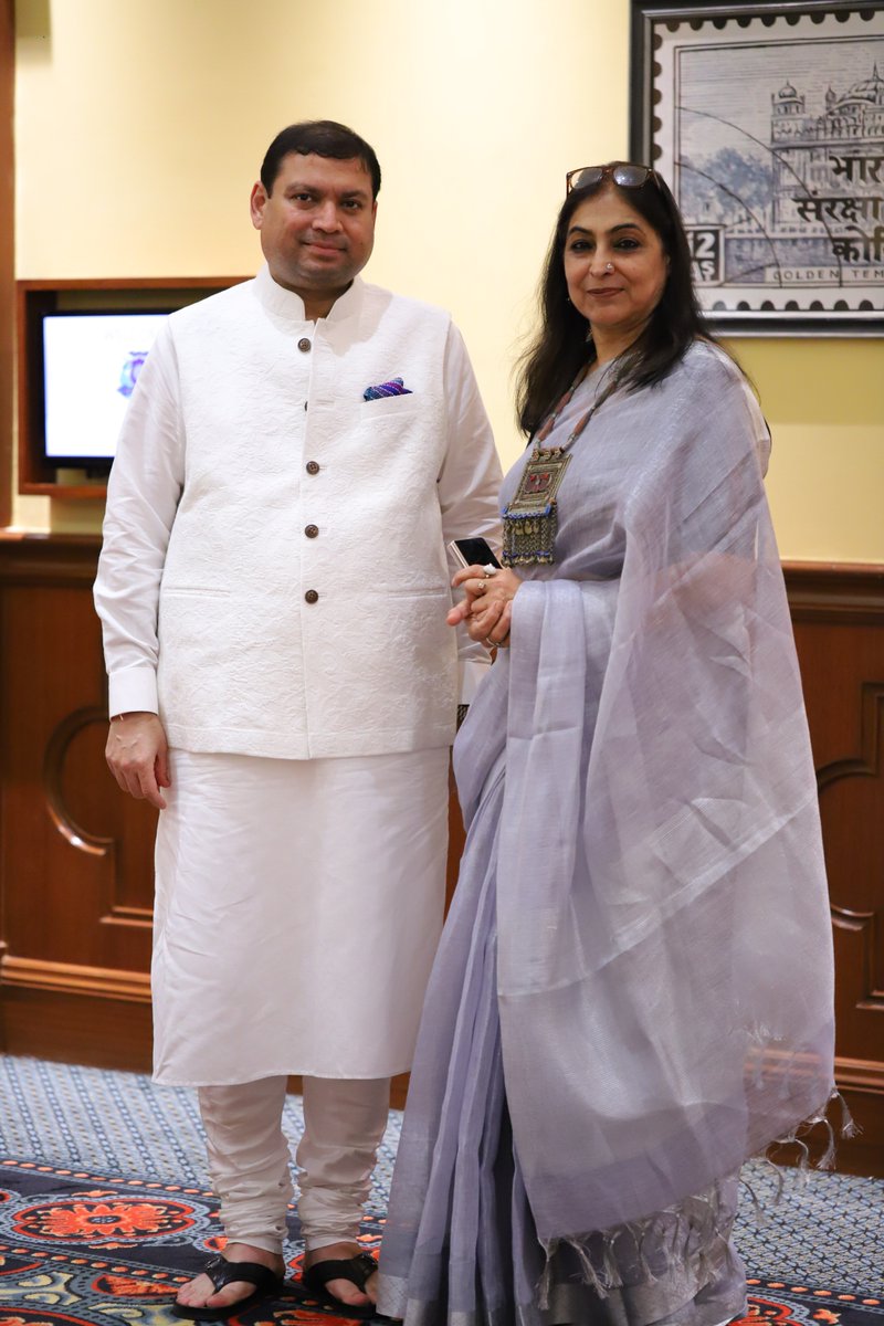 Wishing Poonam Anand a very Happy Birthday! May this year bring you endless joy, good health, and beautiful moments to cherish. <a href="/ehsaaswomen/">EHSAAS</a> <a href="/poonamanand8/">poonam Anand</a> 
#EssbeeMemories