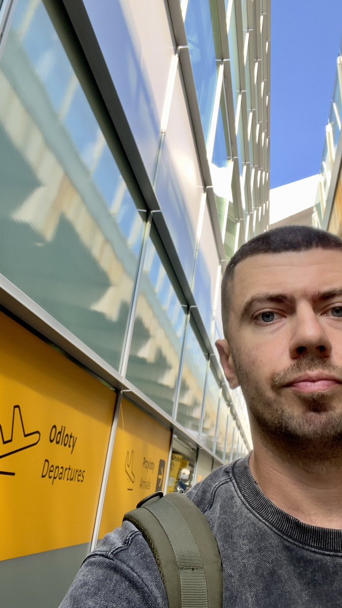 тільки нога переступає кордон шляху назад нема друзі